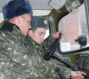Обучение на права от военкомата