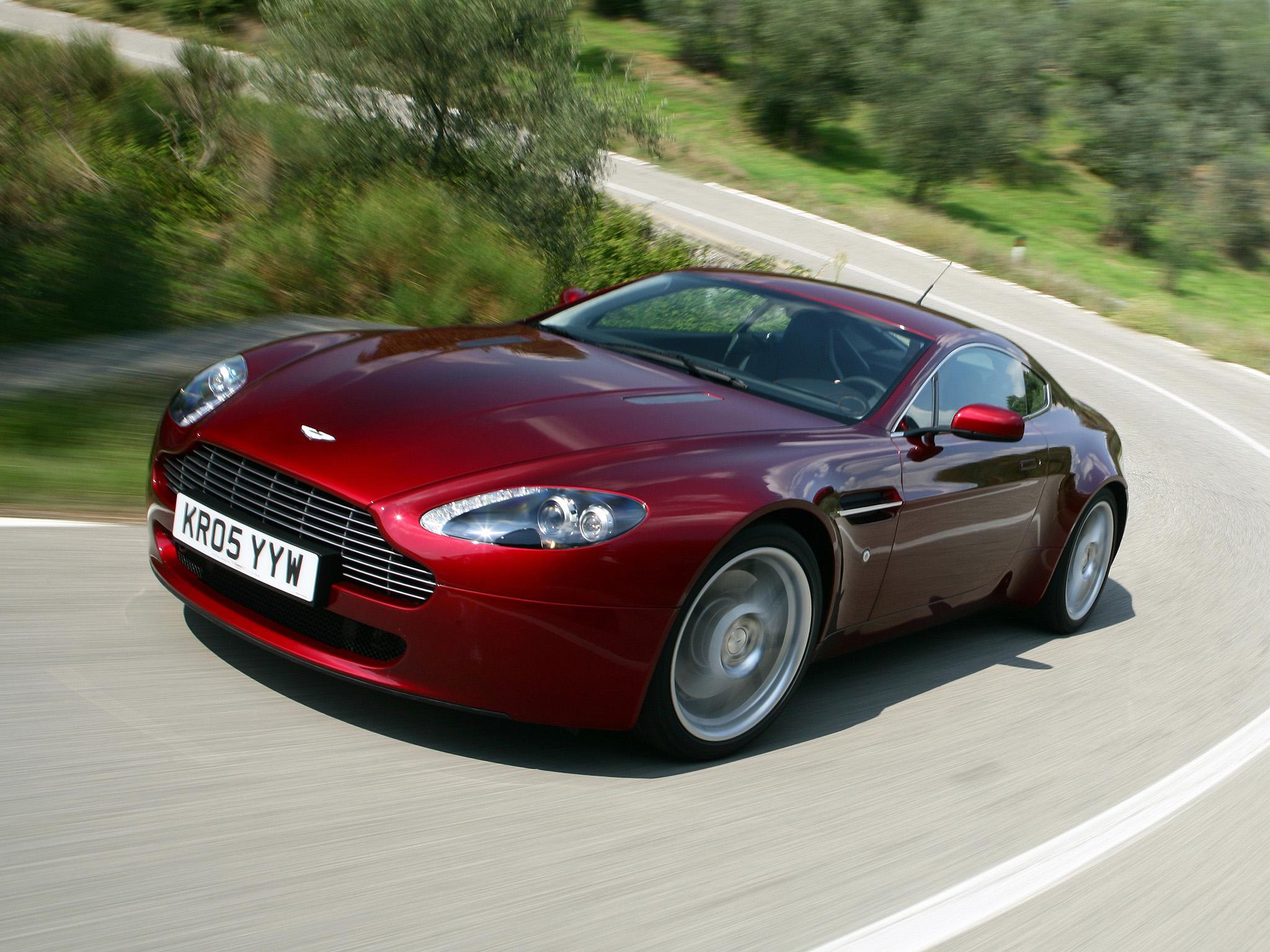   Aston Martin V8